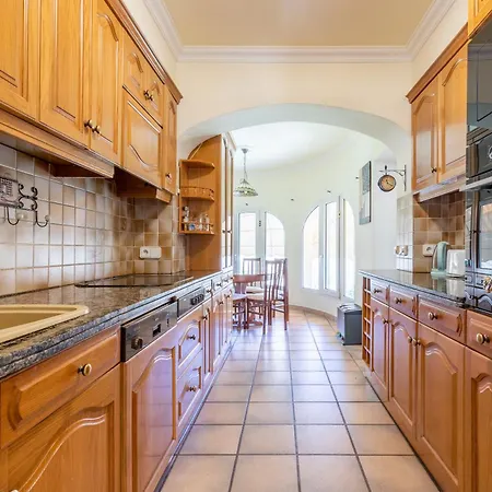 La Favorita Κάλπε