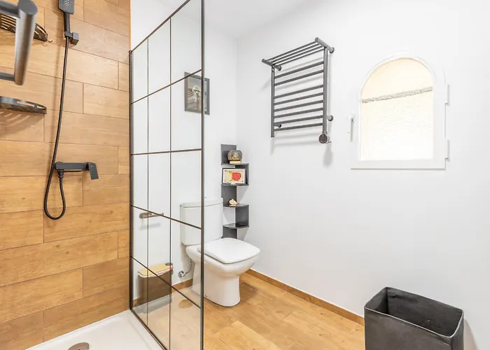 La Favorita Вилла *